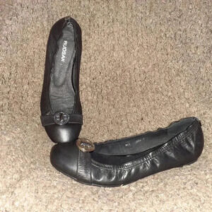 RUDSAK-Canadian Luxury-Soft Black Leather-Silver Logo-Ballet Flat-Sz37-Near Mint